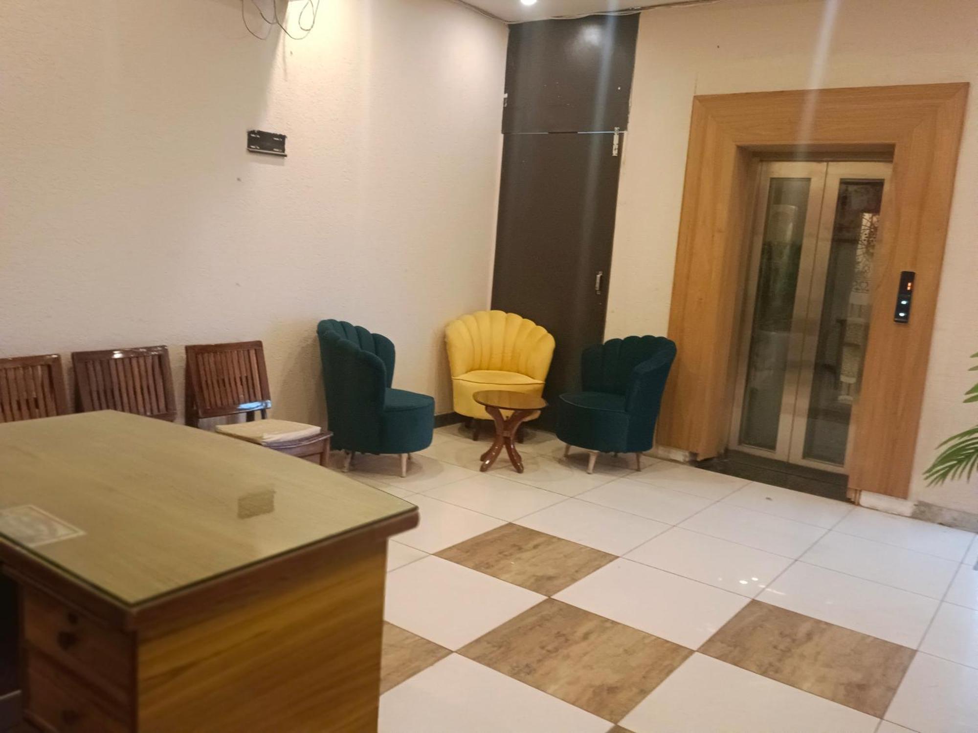 The Aura Grand Hotel & Banquet - A Unit Of Sitara Kollection Hotels Rohtak Exteriér fotografie